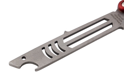 Mako V5 Silver Blade Close Up