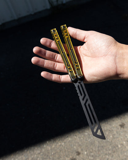 Ultem Nautilus On hand in open position