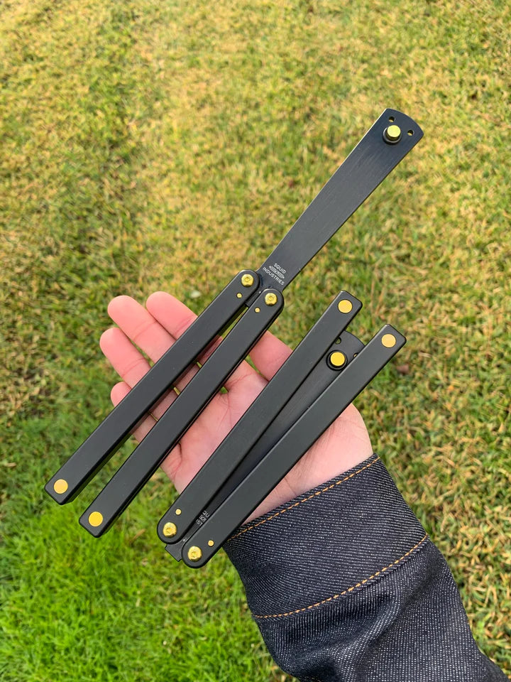 Blemished Squiddy-B Plastic Fidget Skill Toy Balisong