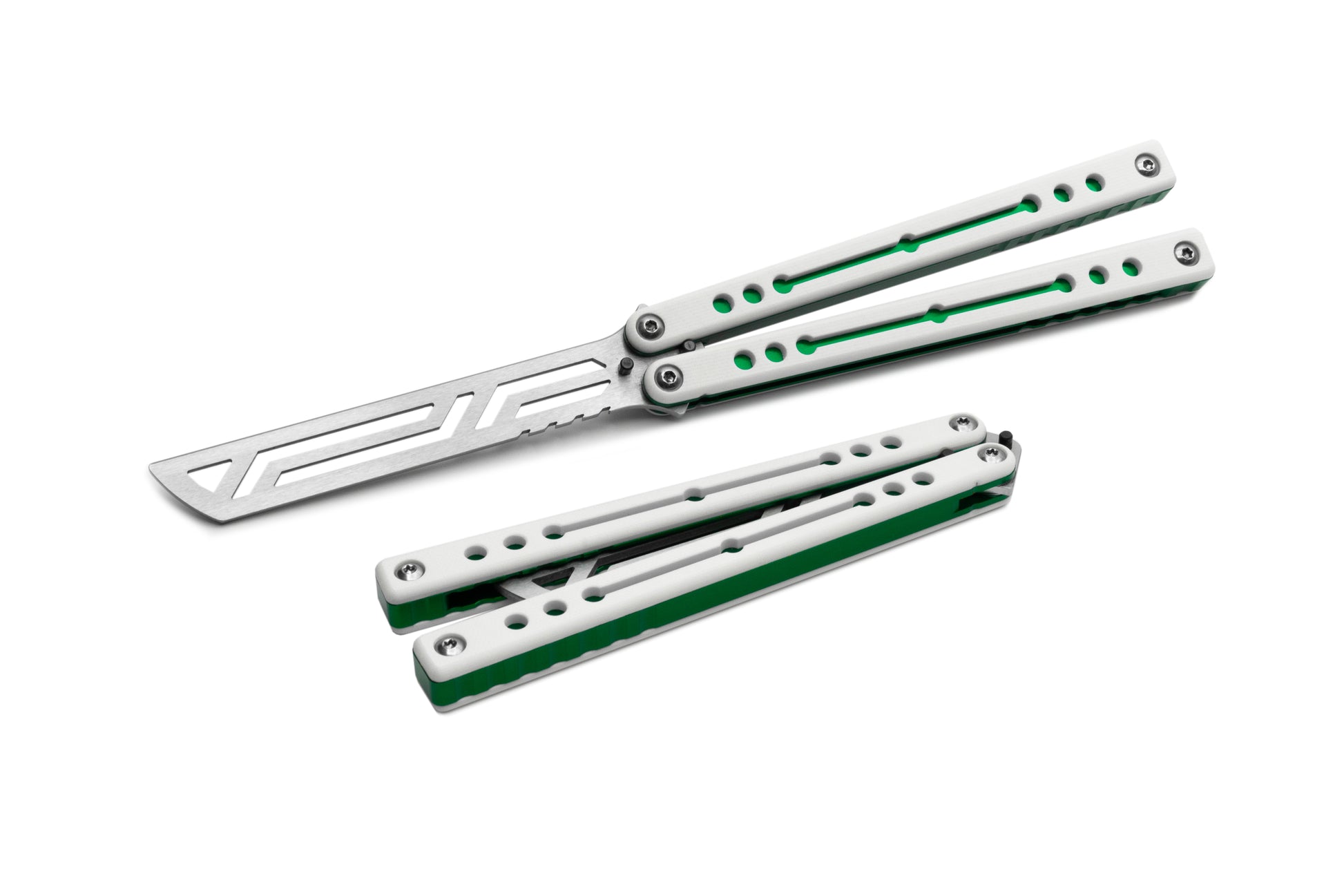 Winter Green NautilusV2 balisong with g10 scales